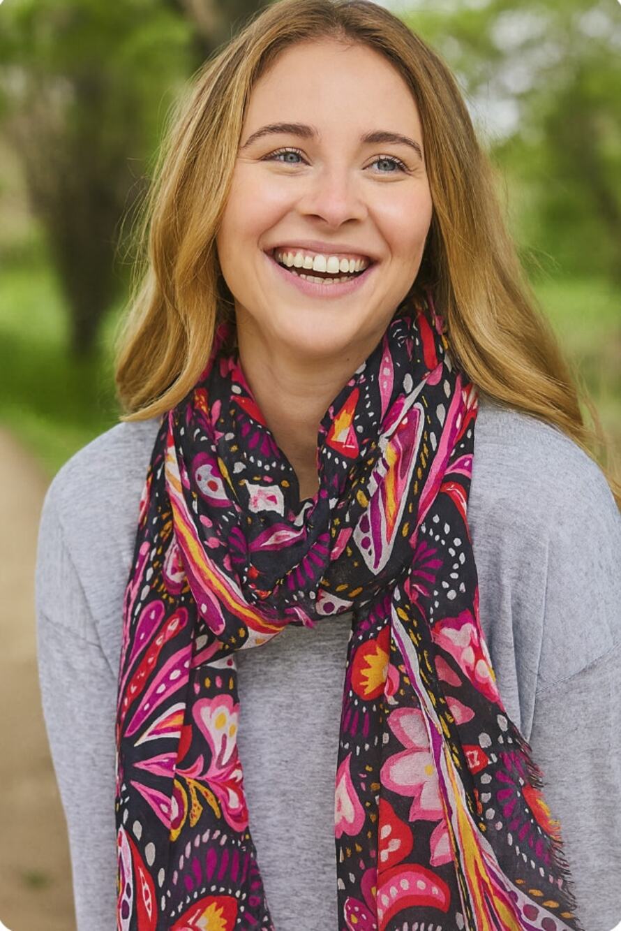 Vera Bradley NWT Lightweight Floral Oblong Scarf Pink Purple